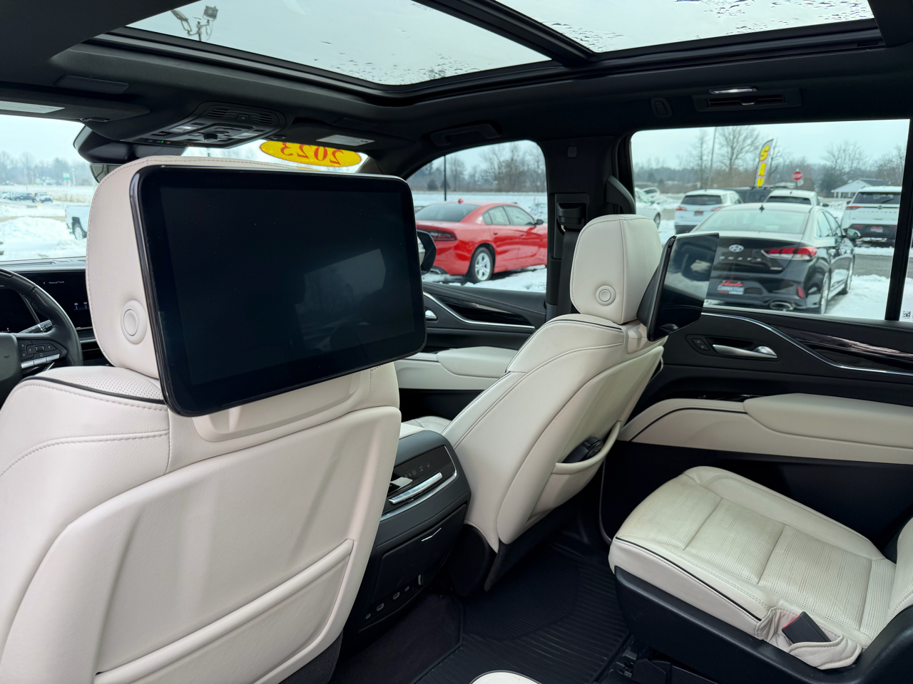 Cadillac Escalade 4WD 4dr Sport 2023