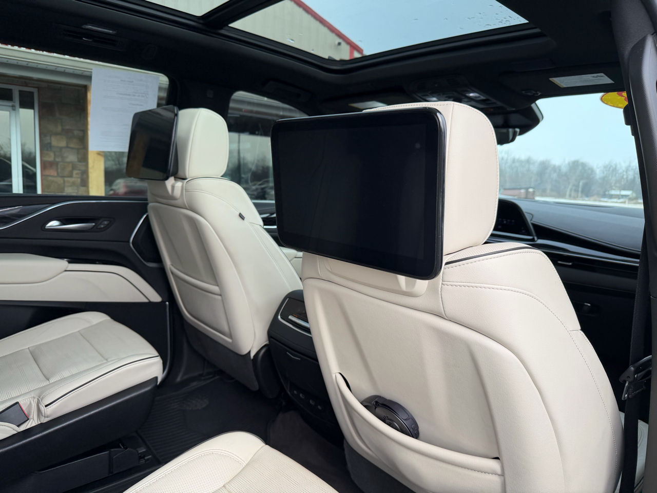 Cadillac Escalade 4WD 4dr Sport 2023