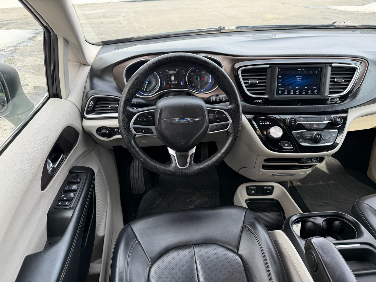 Chrysler Voyager LXI FWD 2021