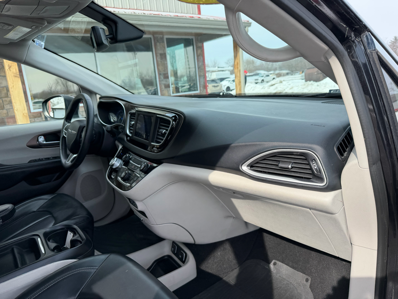 Chrysler Voyager LXI FWD 2021