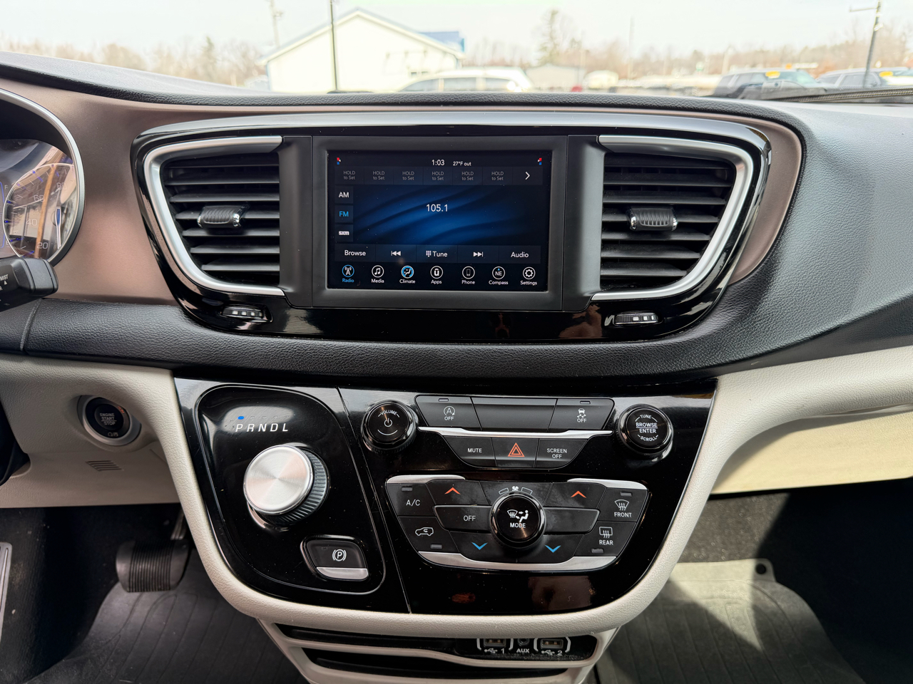 Chrysler Voyager LXI FWD 2021