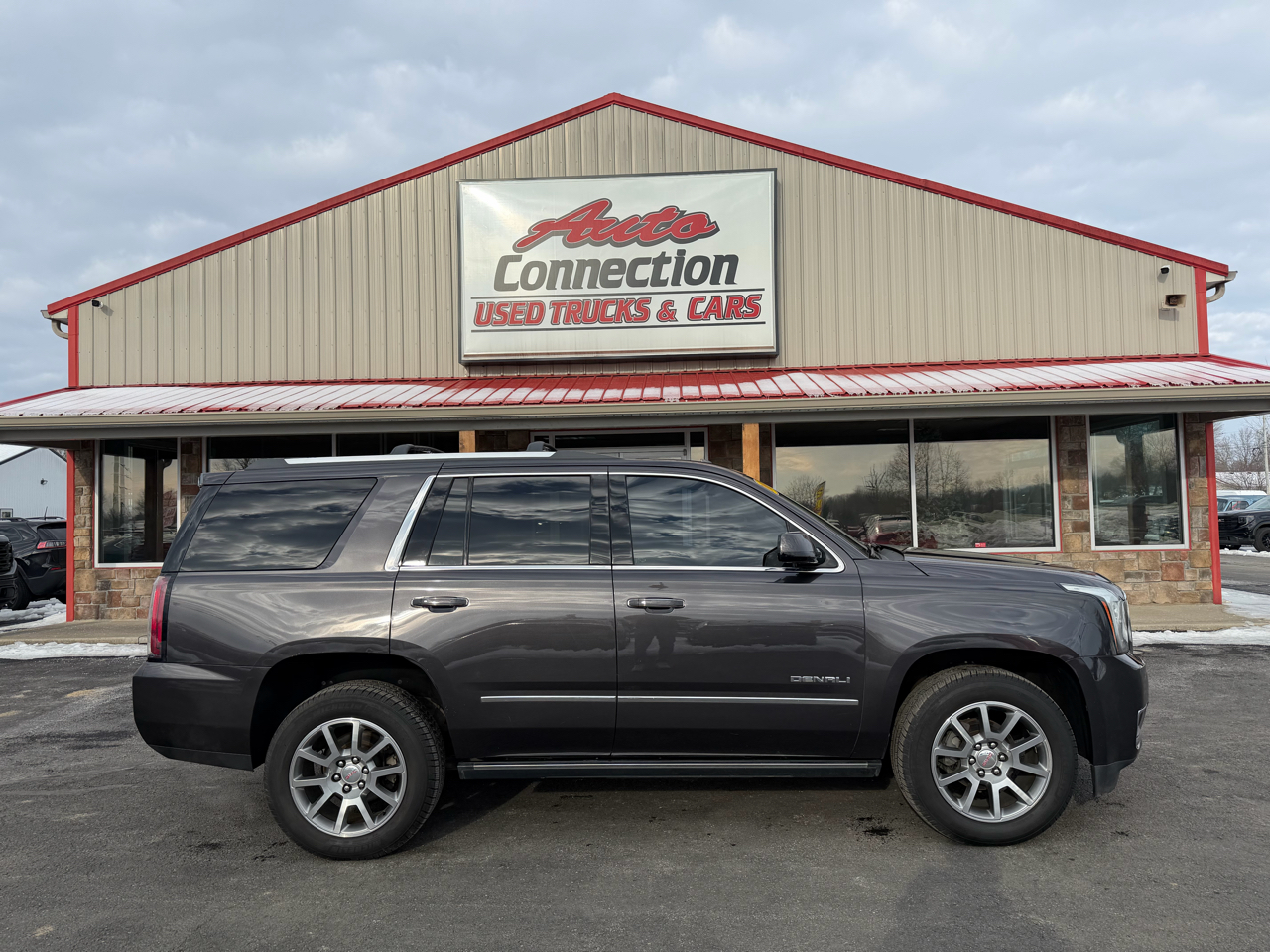 GMC Yukon 4WD 4dr Denali 2018