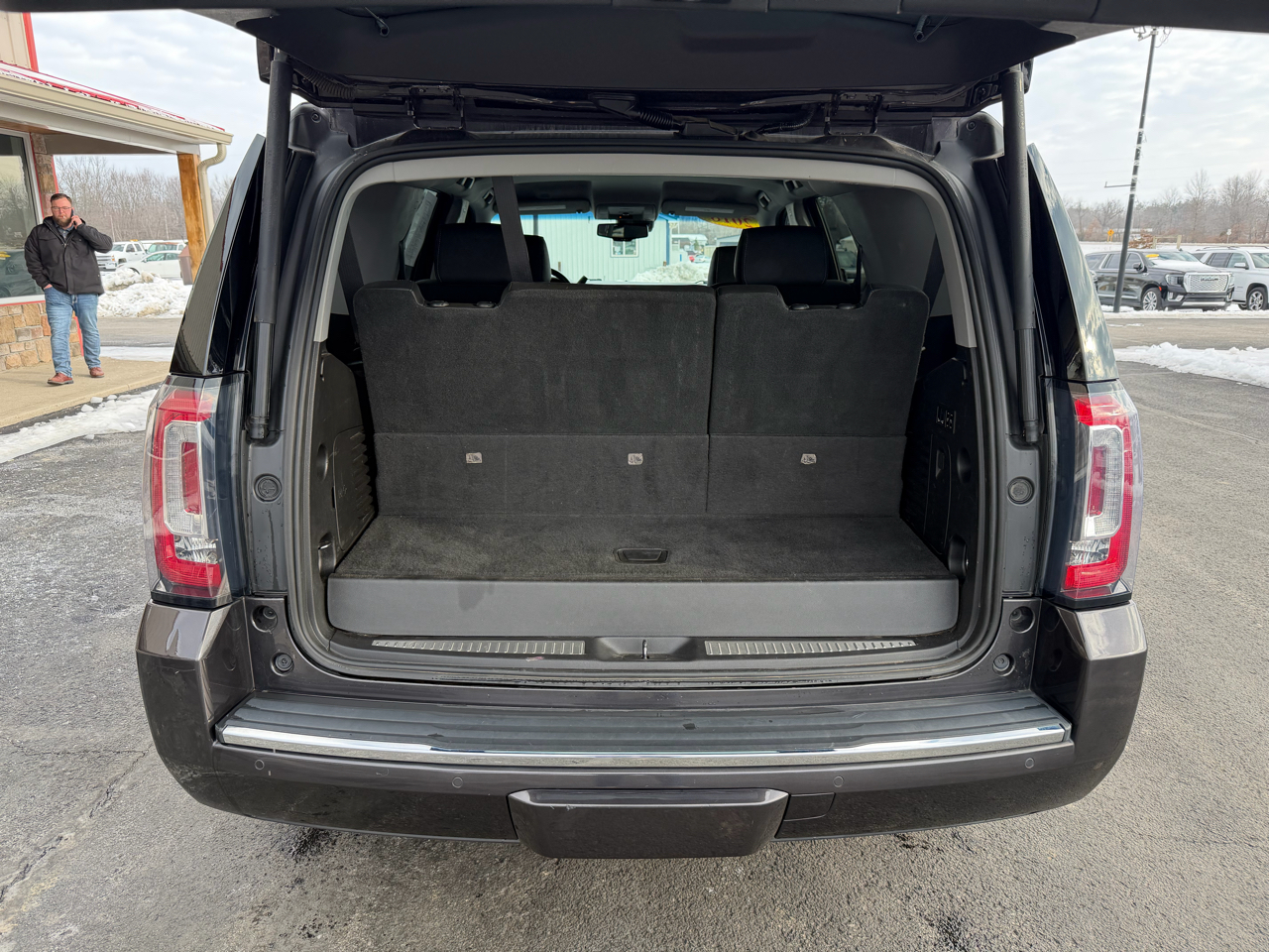 GMC Yukon 4WD 4dr Denali 2018
