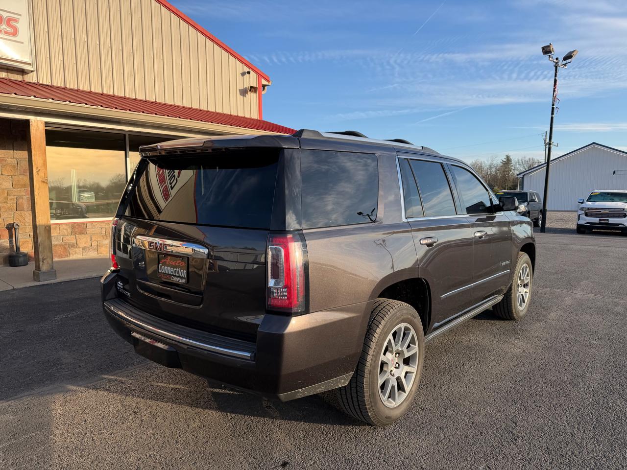 GMC Yukon 4WD 4dr Denali 2018