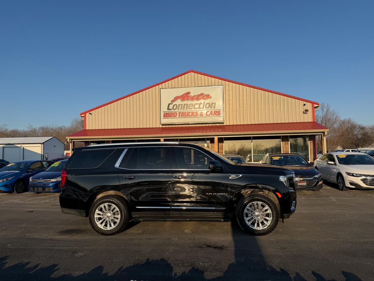 GMC Yukon 4WD 4dr SLT 2024