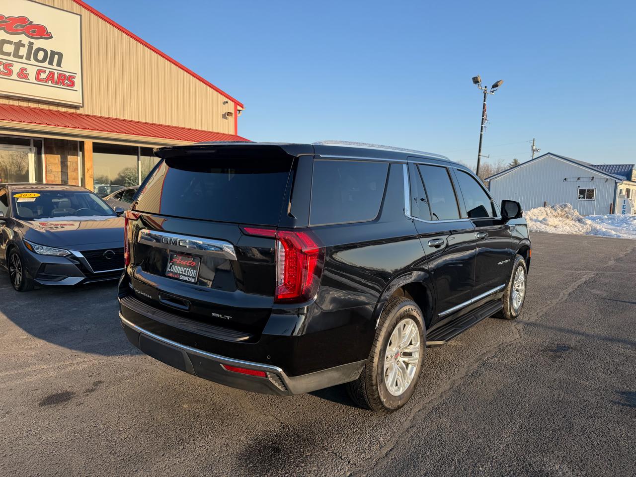 GMC Yukon 4WD 4dr SLT 2024