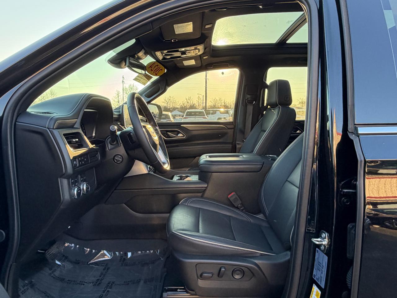 GMC Yukon 4WD 4dr SLT 2024