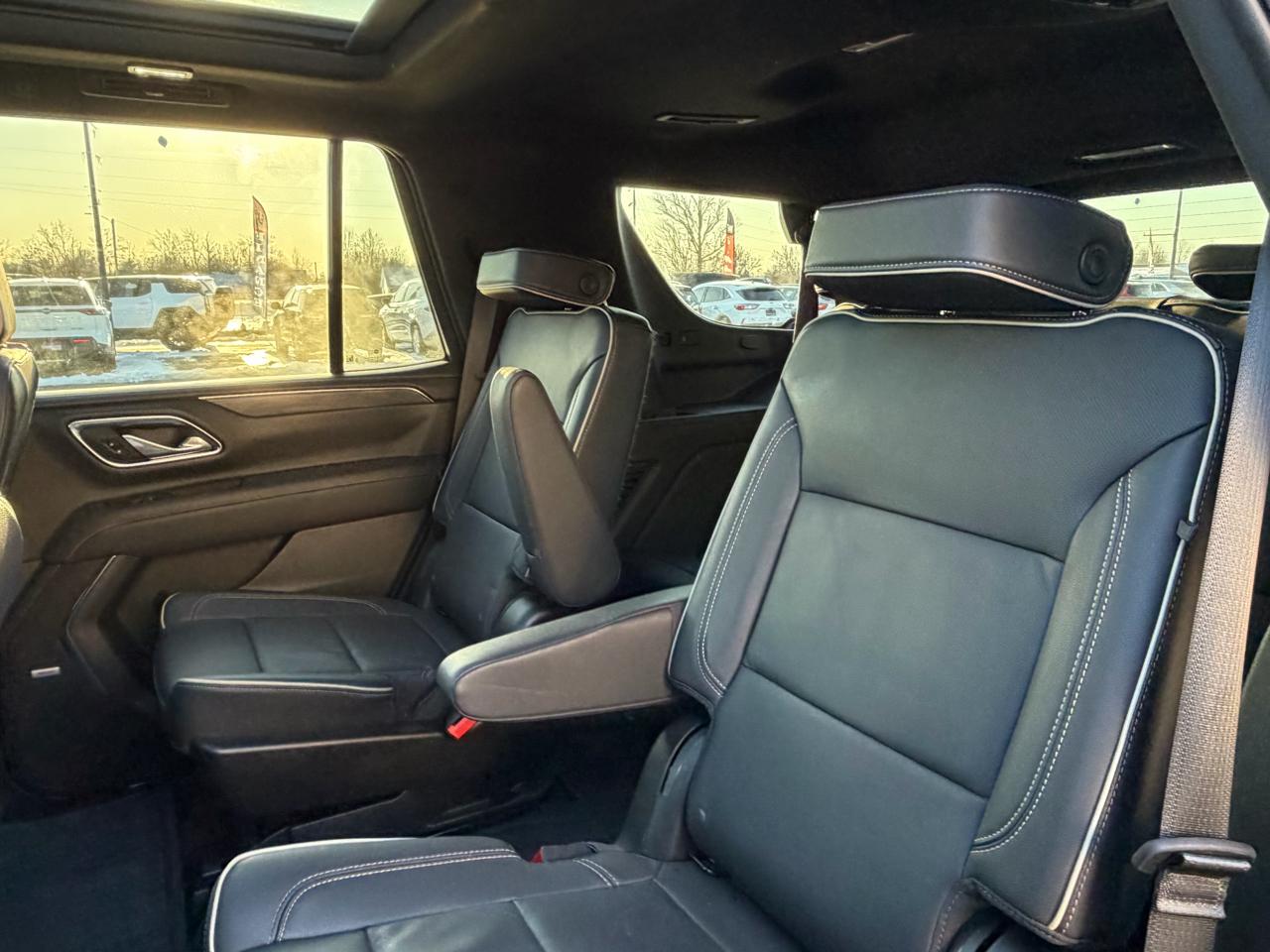 GMC Yukon 4WD 4dr SLT 2024