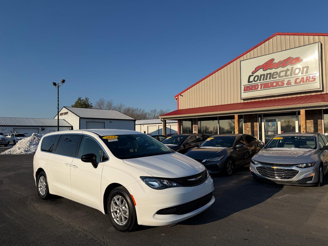 Chrysler Voyager LX FWD 2024