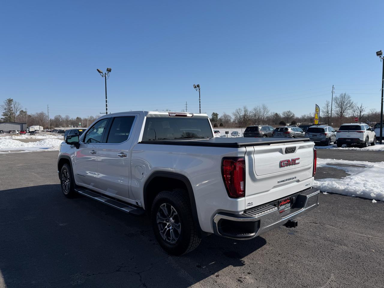 GMC Sierra 1500 2WD Crew Cab 147" SLT 2021