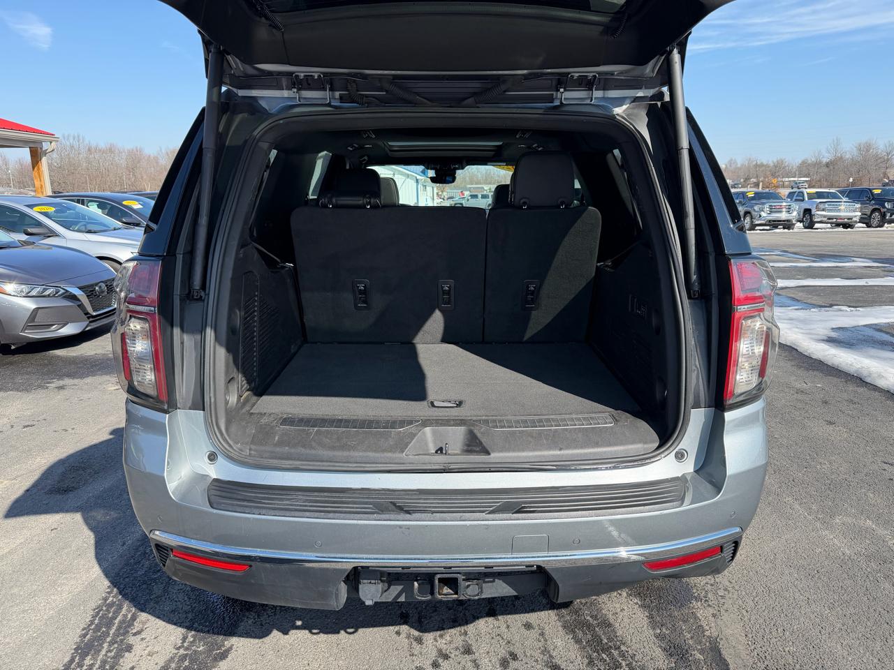 Chevrolet Suburban 4WD 4dr Premier 2023