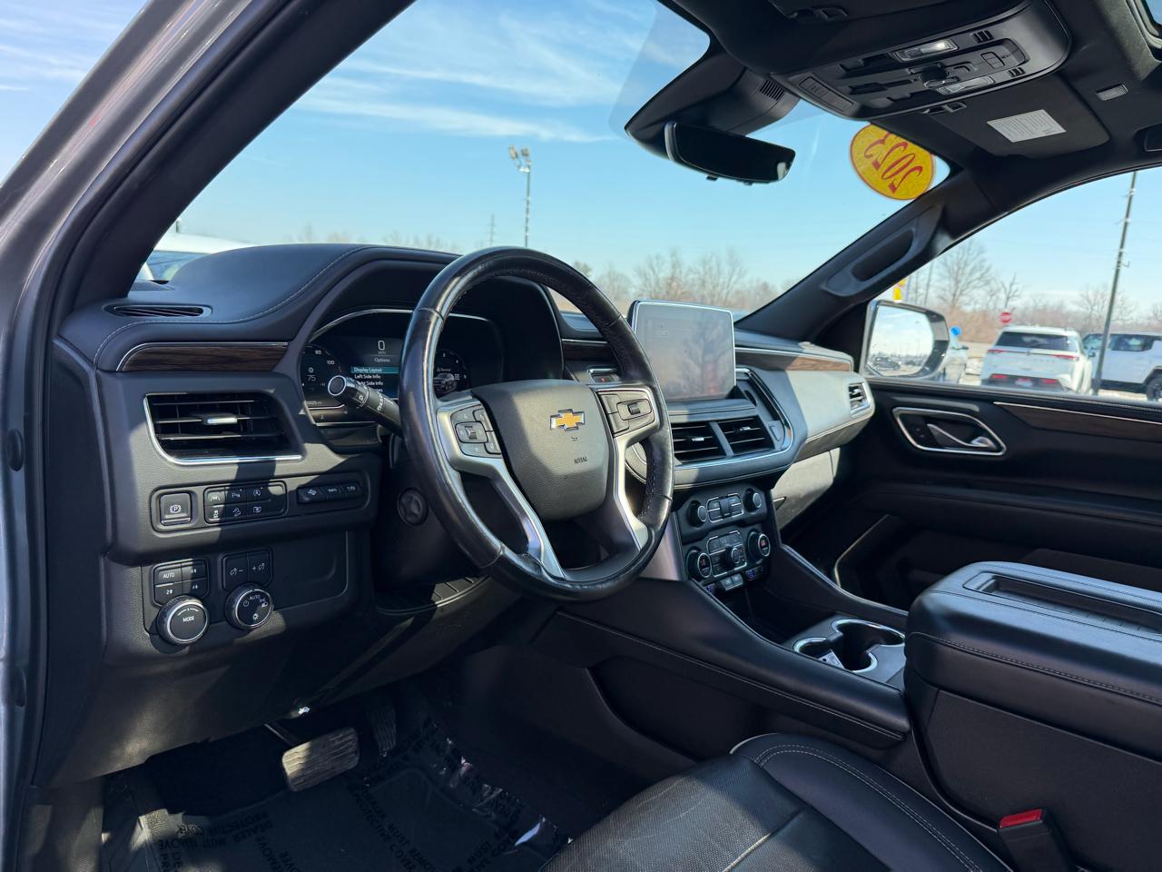 Chevrolet Suburban 4WD 4dr Premier 2023