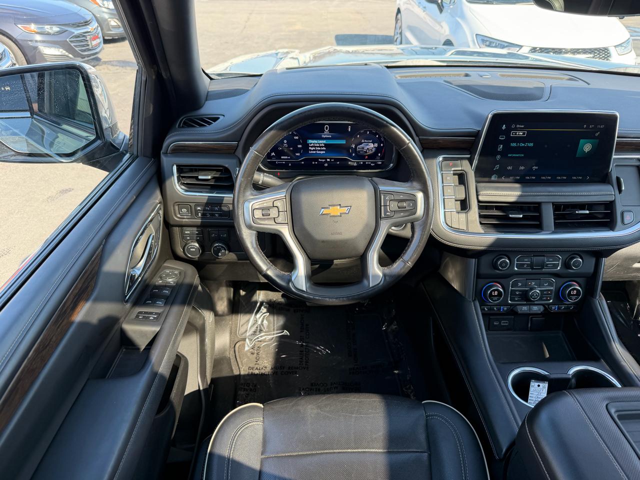 Chevrolet Suburban 4WD 4dr Premier 2023