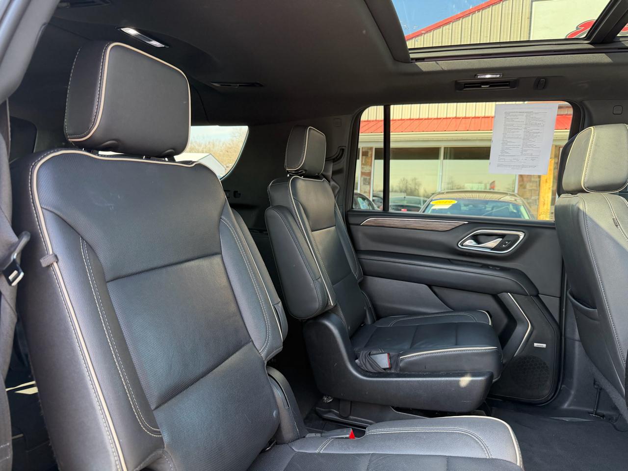 Chevrolet Suburban 4WD 4dr Premier 2023