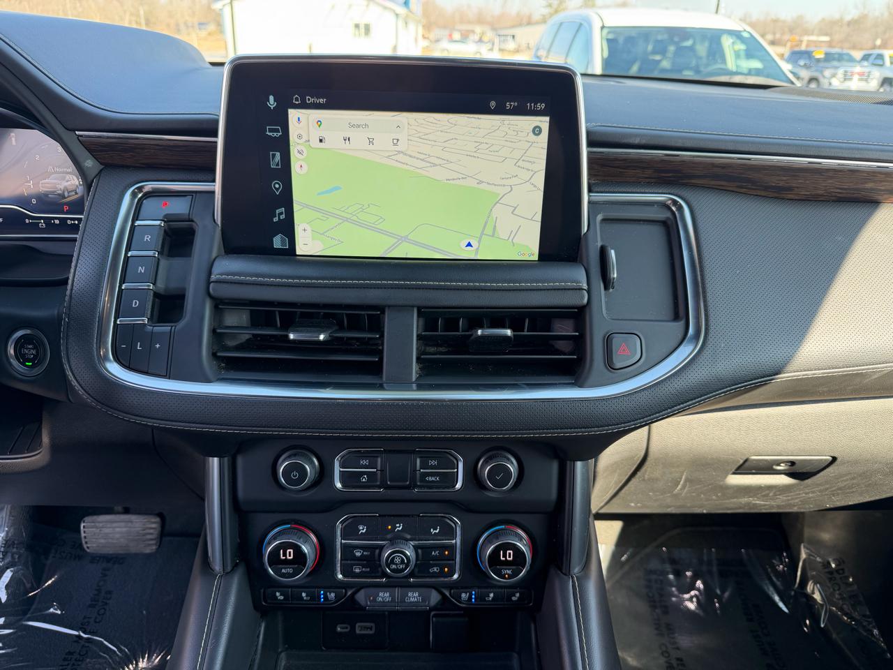 Chevrolet Suburban 4WD 4dr Premier 2023