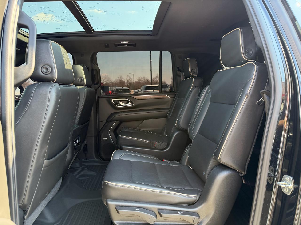 Chevrolet Suburban 4WD 4dr Premier 2021