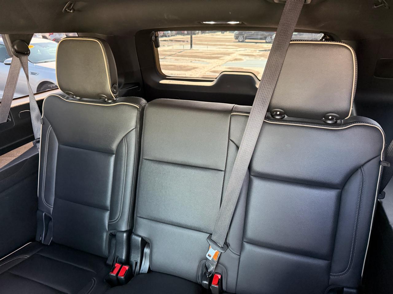 Chevrolet Suburban 4WD 4dr Premier 2021