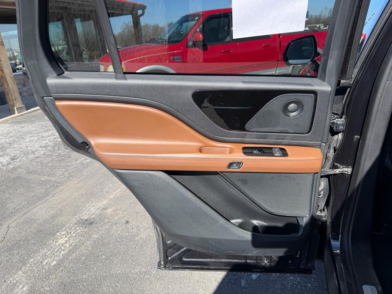 Lincoln Aviator Reserve AWD 2021