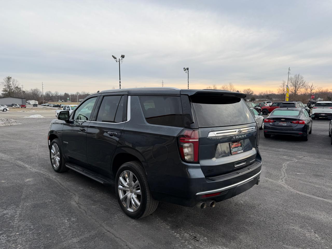 Chevrolet Tahoe 4WD 4dr Premier 2021