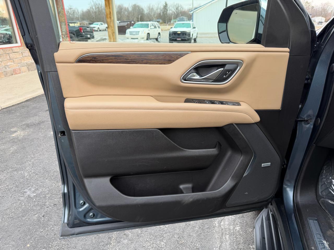 Chevrolet Tahoe 4WD 4dr Premier 2021