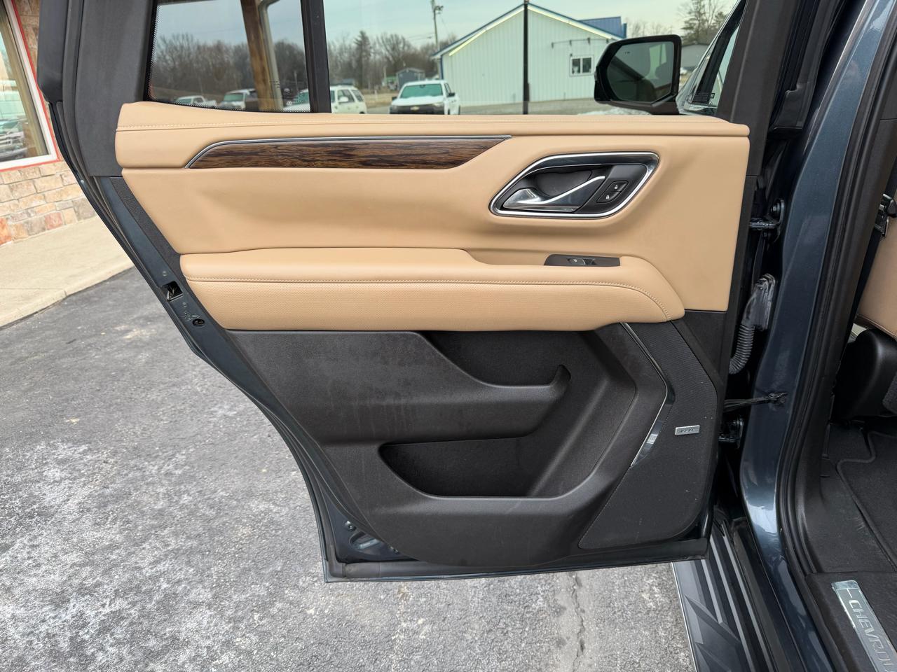 Chevrolet Tahoe 4WD 4dr Premier 2021