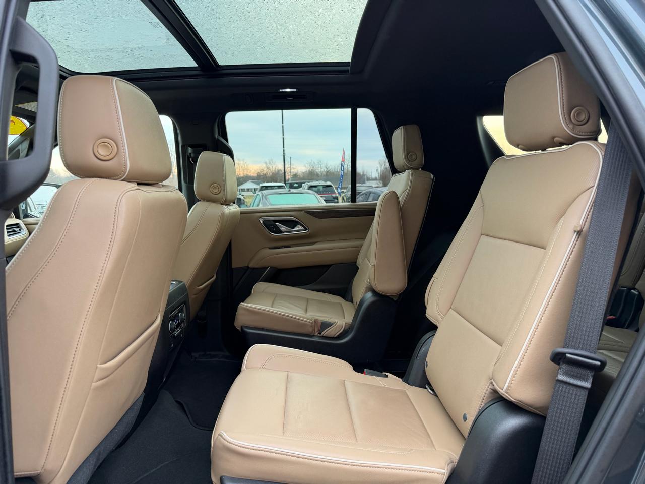 Chevrolet Tahoe 4WD 4dr Premier 2021