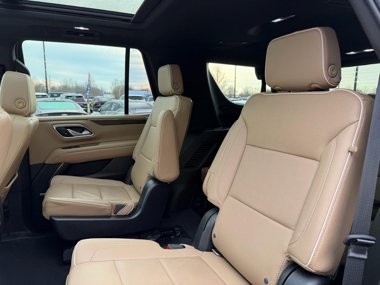 Chevrolet Tahoe 4WD 4dr Premier 2021