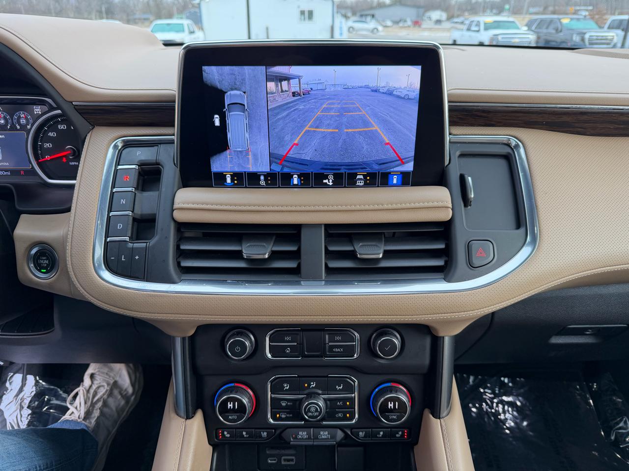 Chevrolet Tahoe 4WD 4dr Premier 2021