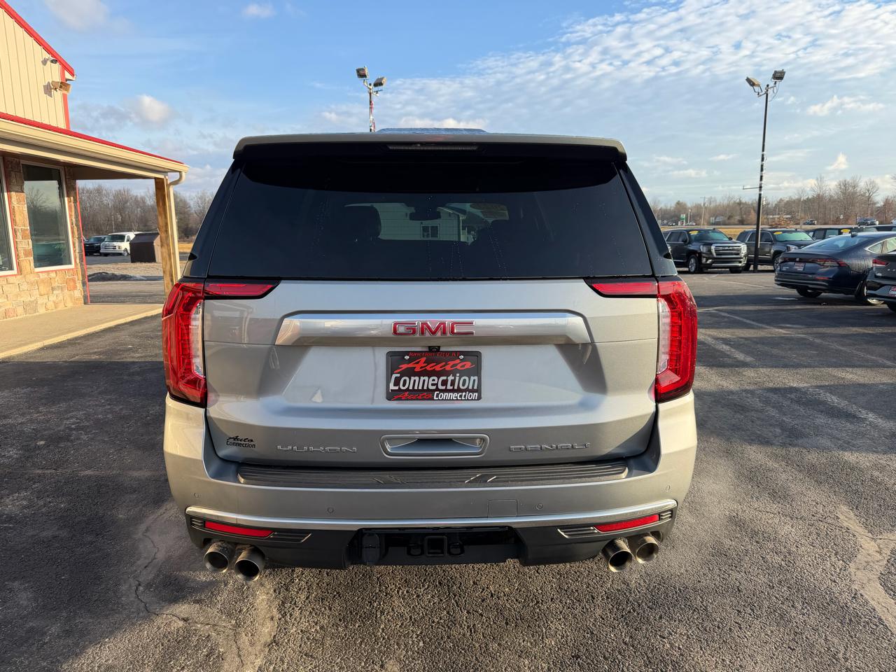 GMC Yukon 4WD 4dr Denali 2023