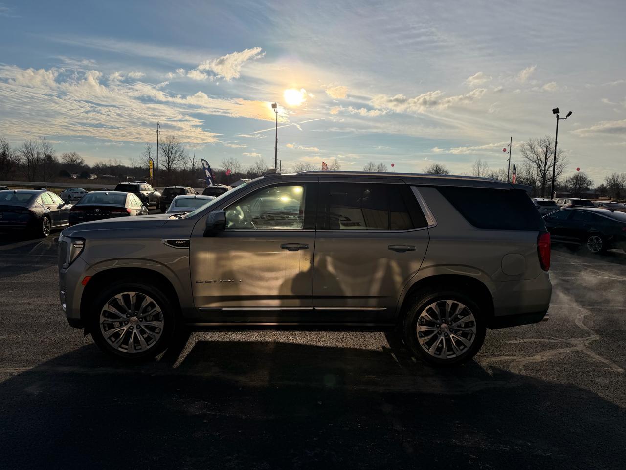 GMC Yukon 4WD 4dr Denali 2023