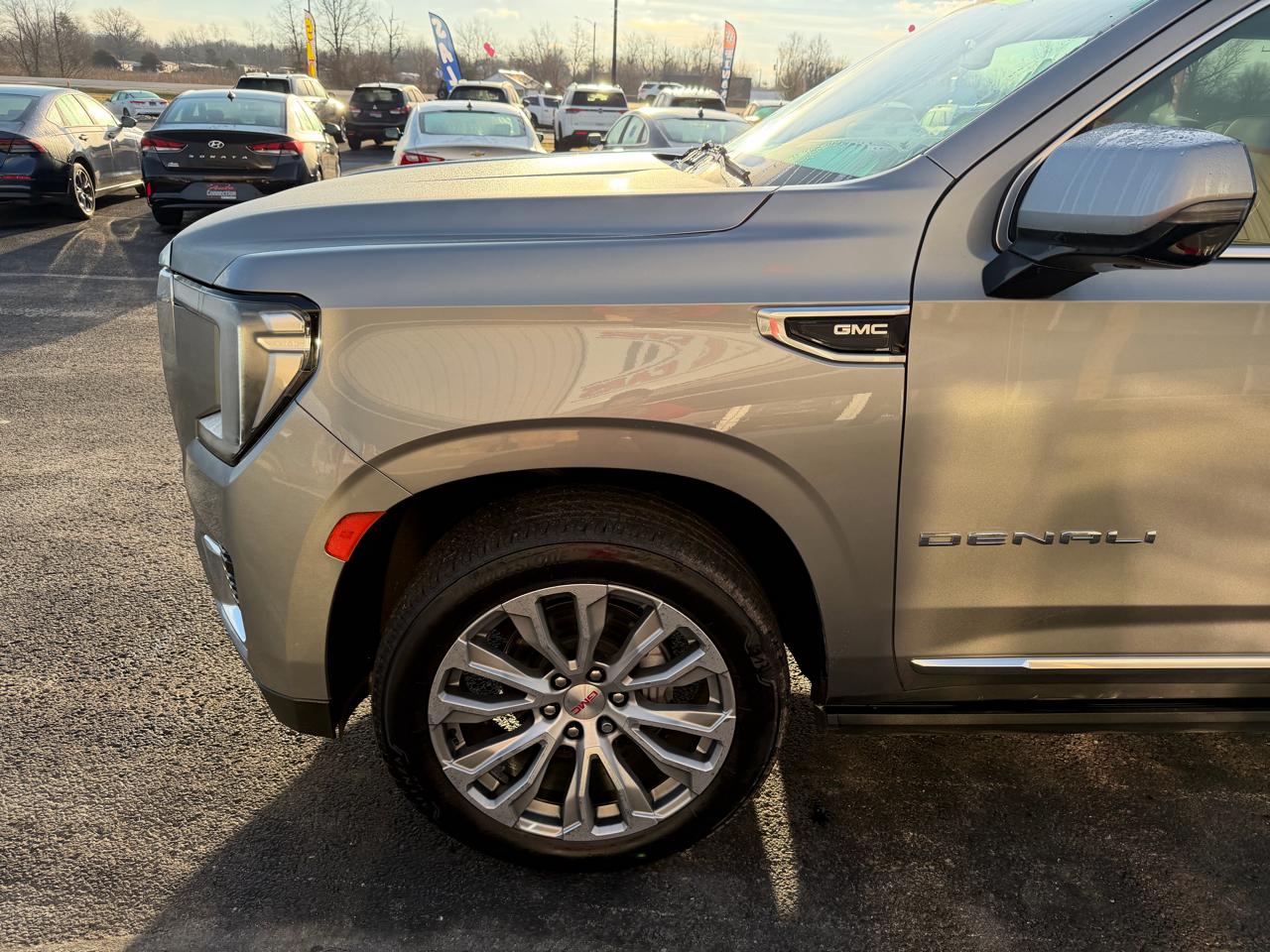 GMC Yukon 4WD 4dr Denali 2023