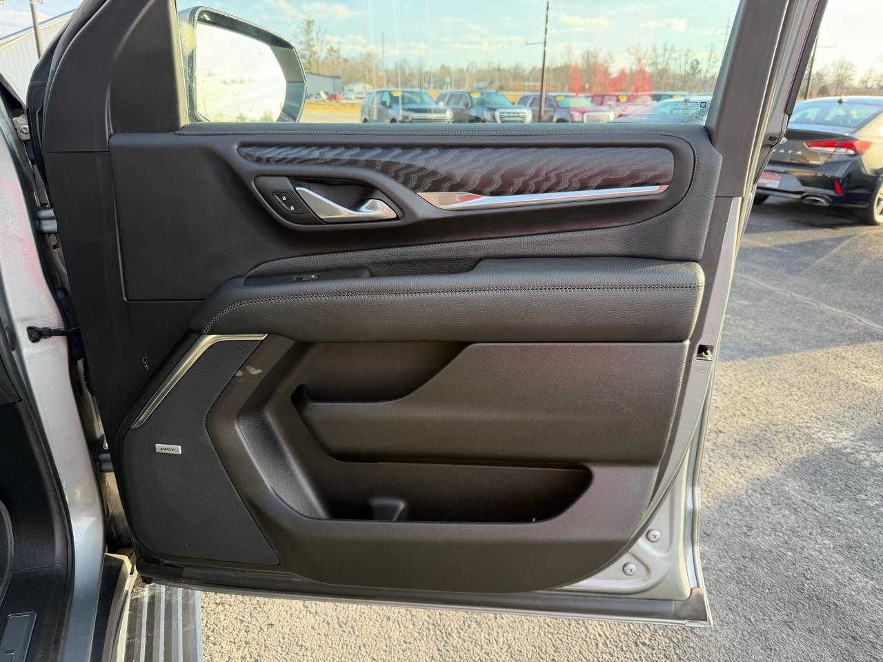 GMC Yukon 4WD 4dr Denali 2023