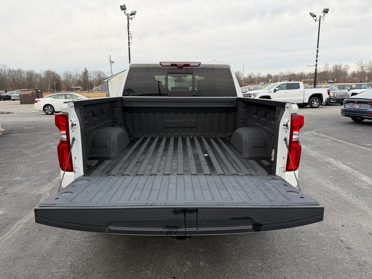 Chevrolet Silverado 1500 4WD Crew Cab 147" High Country 2020