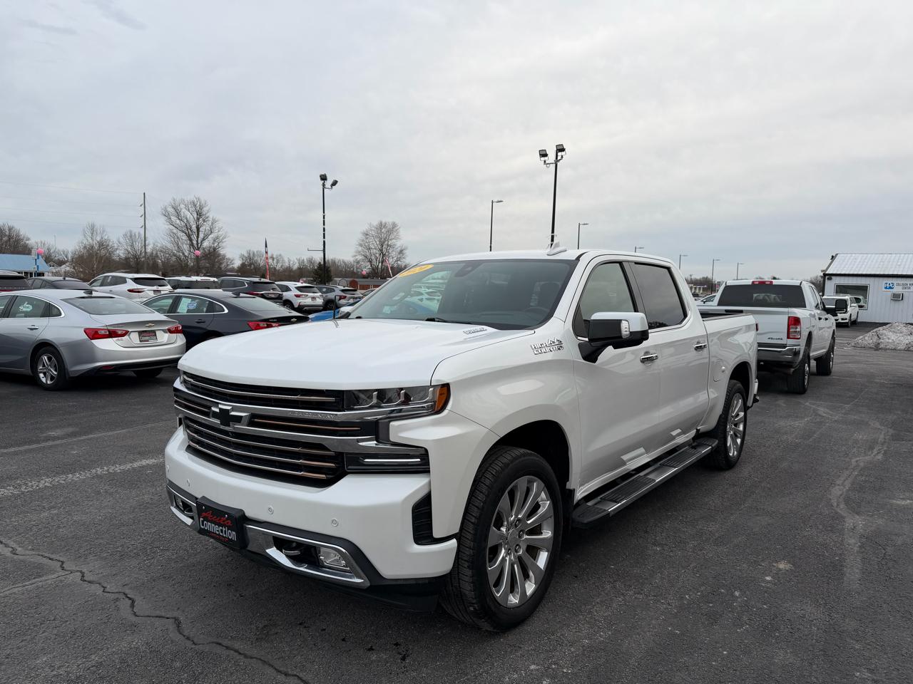 Chevrolet Silverado 1500 4WD Crew Cab 147" High Country 2020
