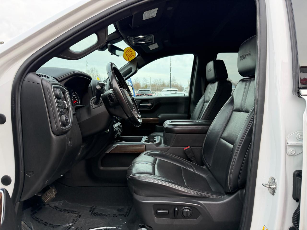 Chevrolet Silverado 1500 4WD Crew Cab 147" High Country 2020