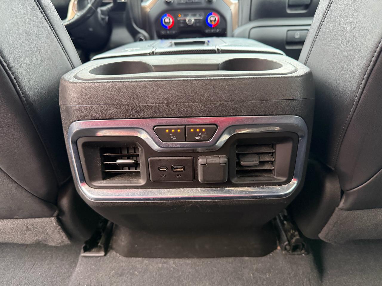 Chevrolet Silverado 1500 4WD Crew Cab 147" High Country 2020