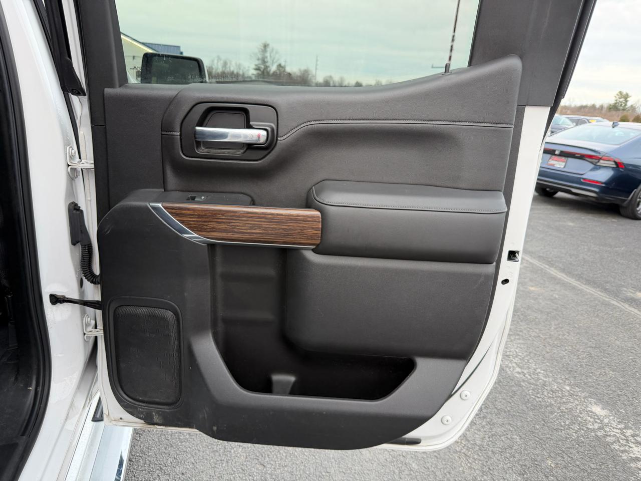 Chevrolet Silverado 1500 4WD Crew Cab 147" High Country 2020