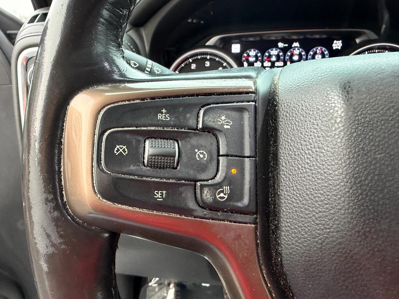 Chevrolet Silverado 1500 4WD Crew Cab 147" High Country 2020