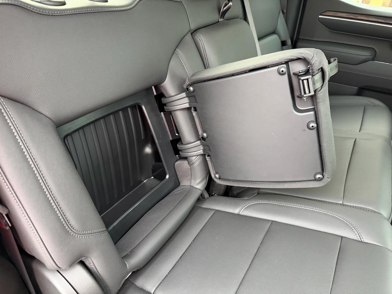 GMC Sierra 1500 4WD Crew Cab 147" SLT 2026