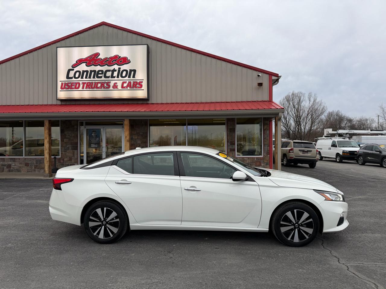 Nissan Altima 2.5 SV AWD Sedan 2022