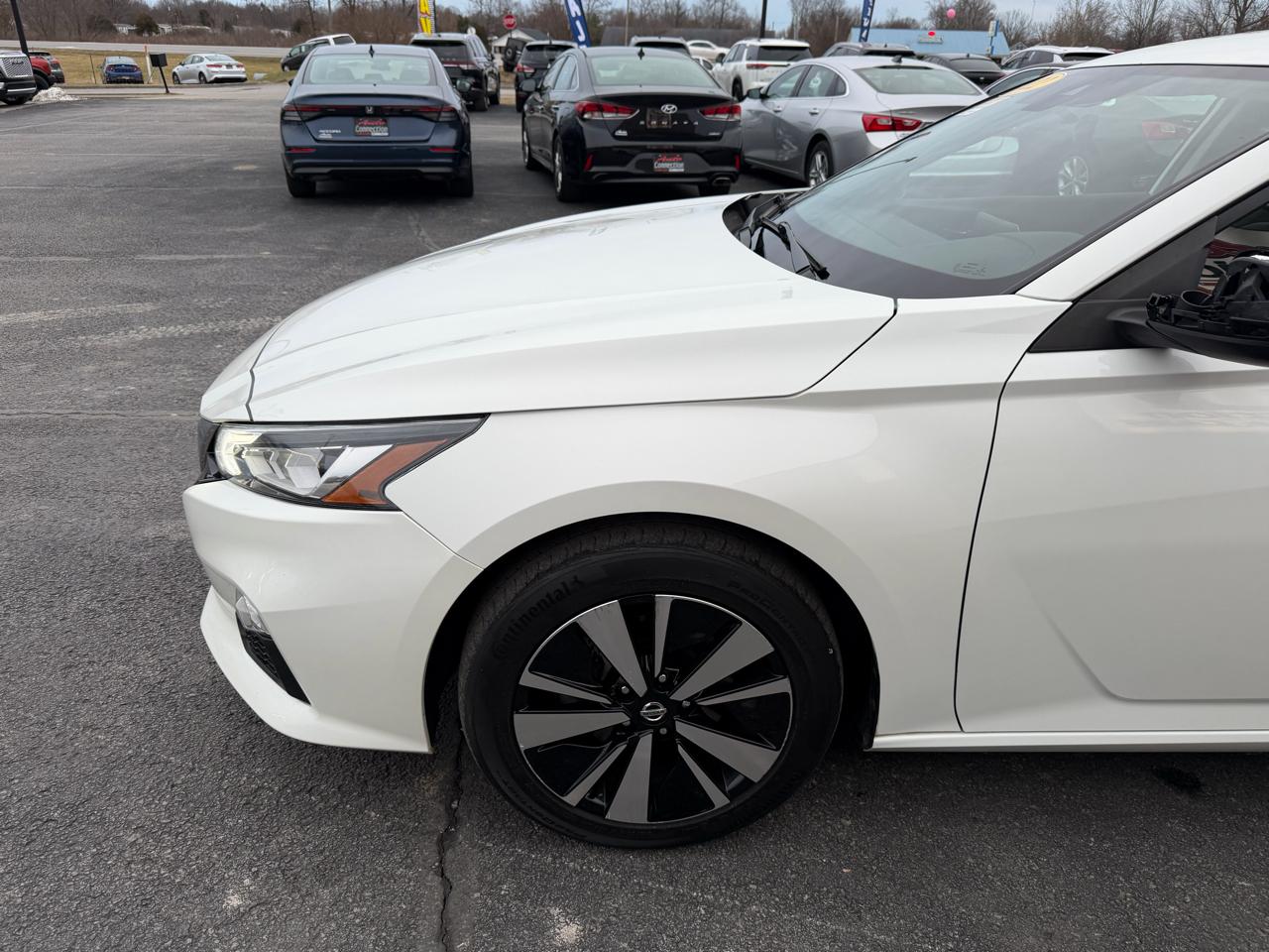 Nissan Altima 2.5 SV AWD Sedan 2022