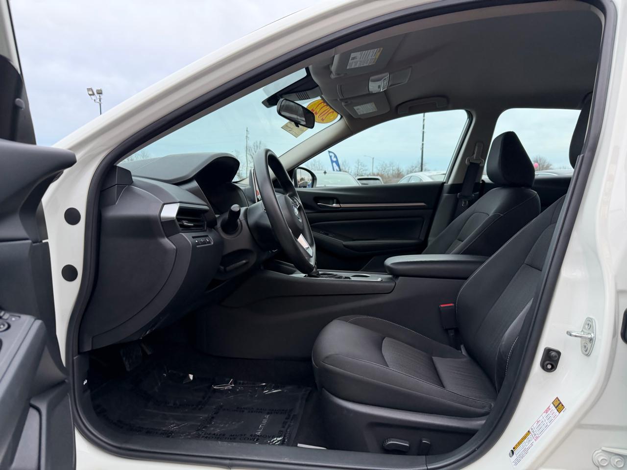 Nissan Altima 2.5 SV AWD Sedan 2022