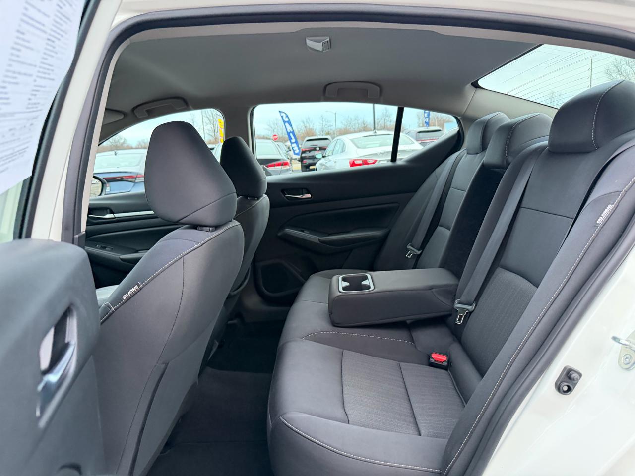 Nissan Altima 2.5 SV AWD Sedan 2022