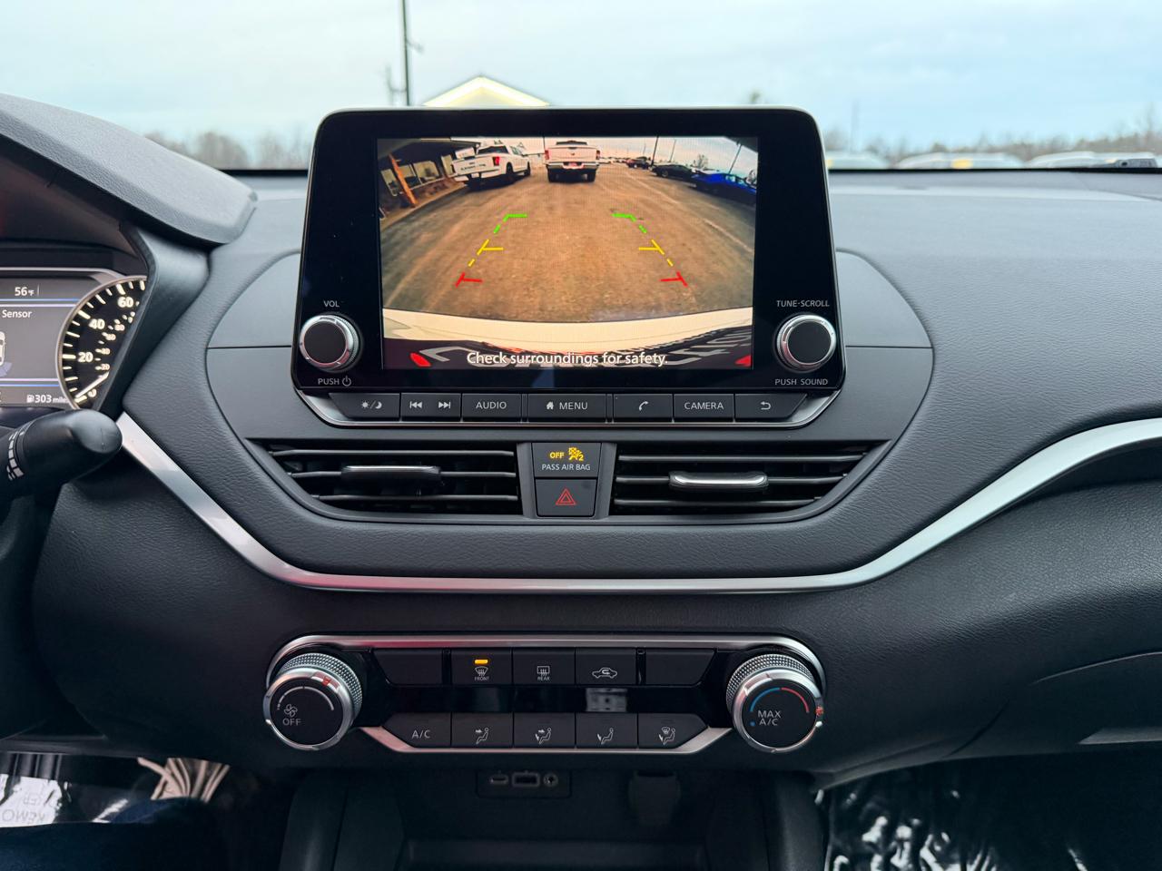 Nissan Altima 2.5 SV AWD Sedan 2022