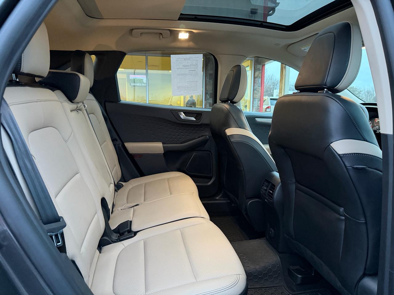 Ford Escape SEL FWD 2020