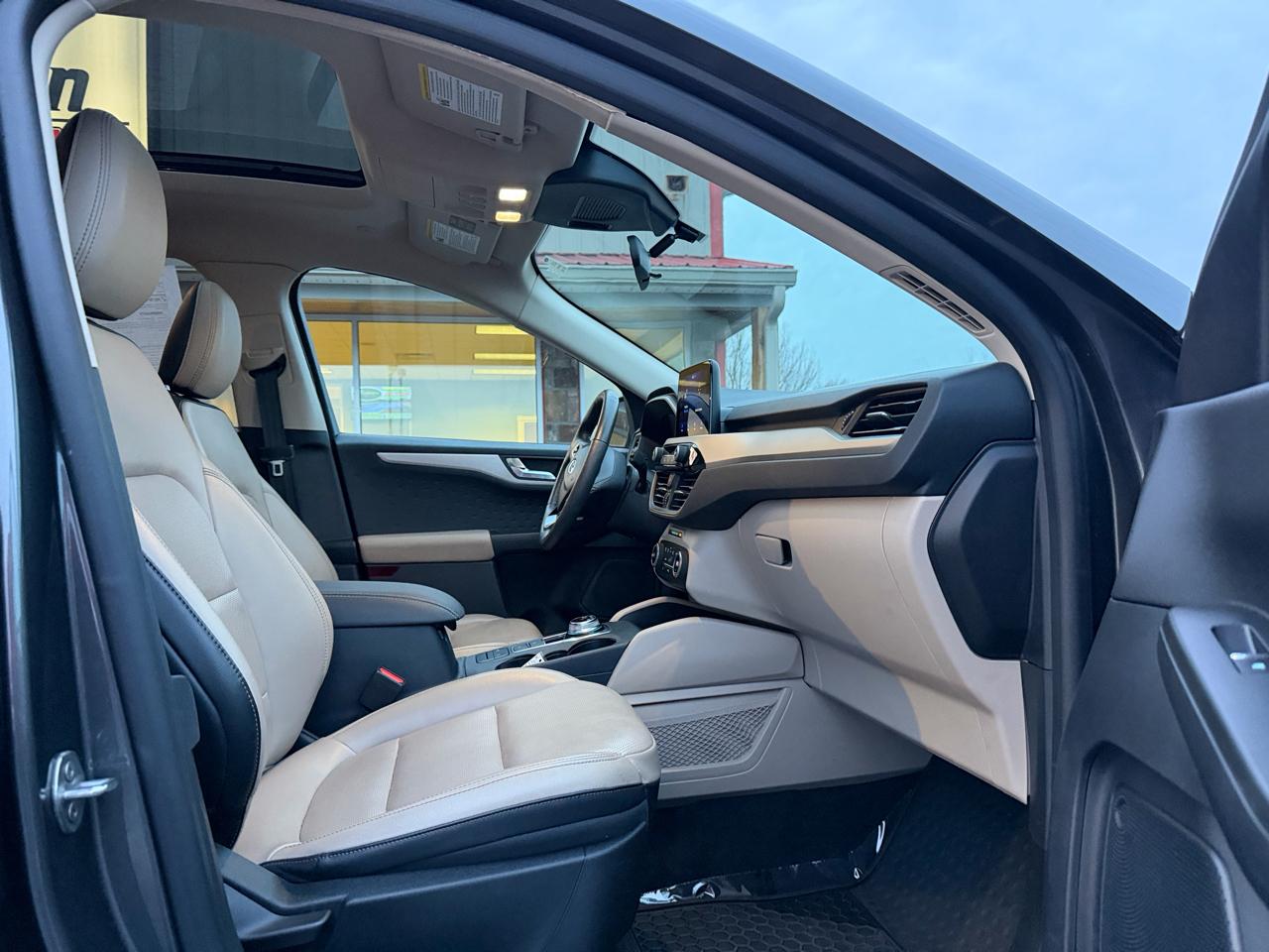 Ford Escape SEL FWD 2020