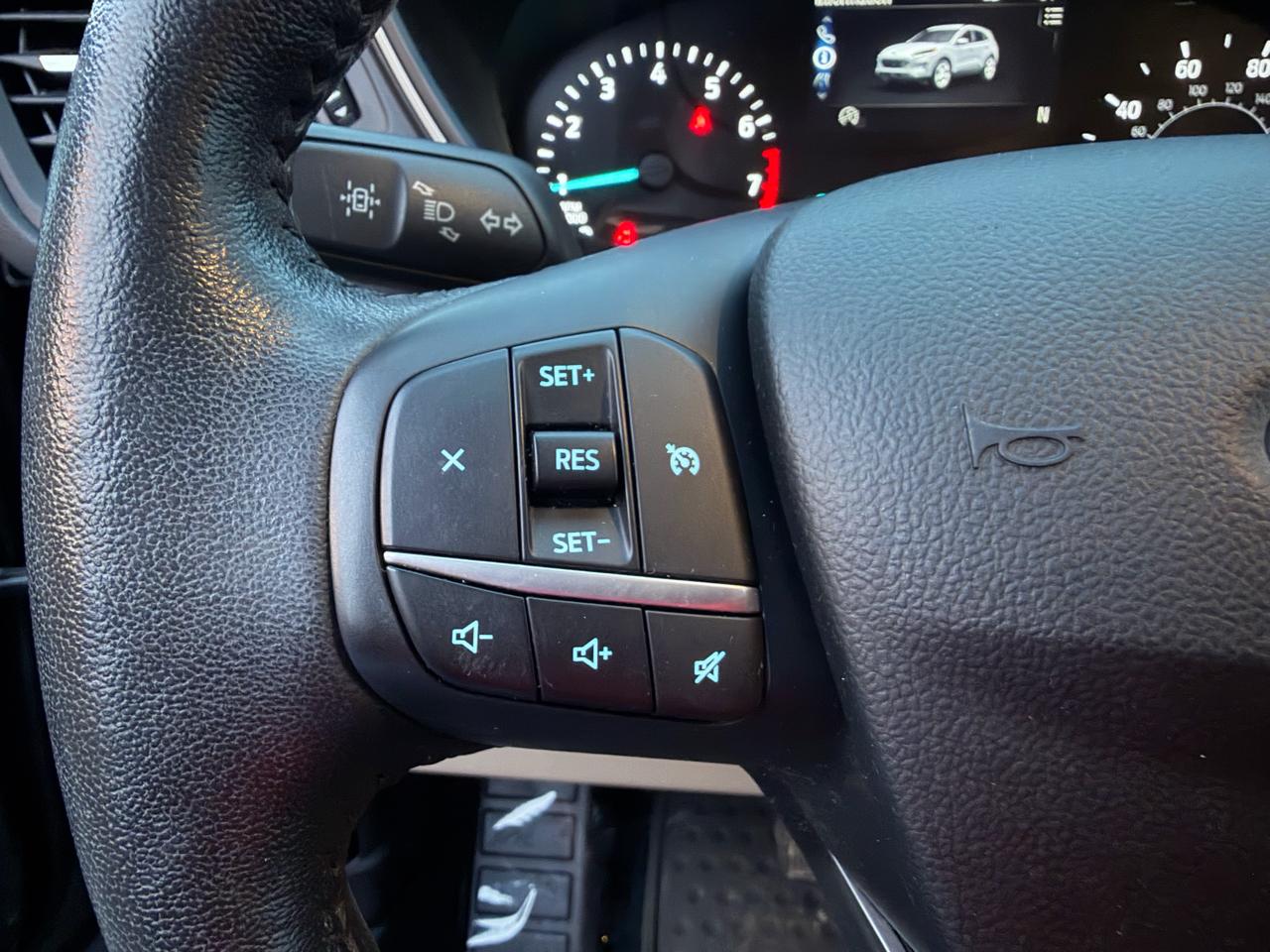 Ford Escape SEL FWD 2020