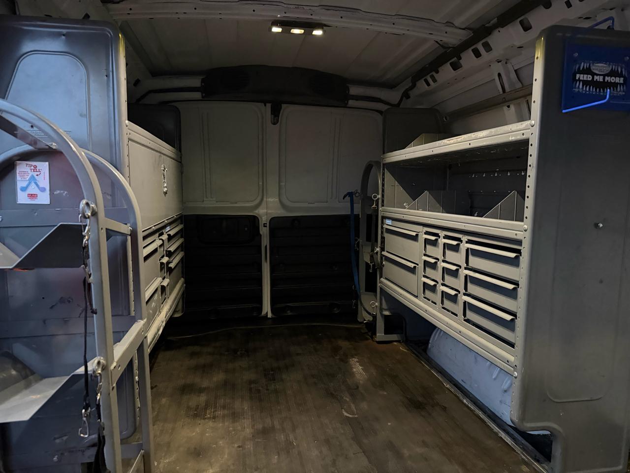 Chevrolet Express Cargo Van RWD 2500 135" 2021