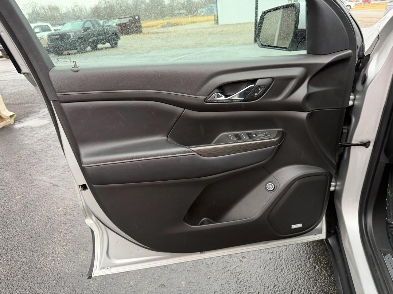 GMC Acadia FWD 4dr SLT 2020