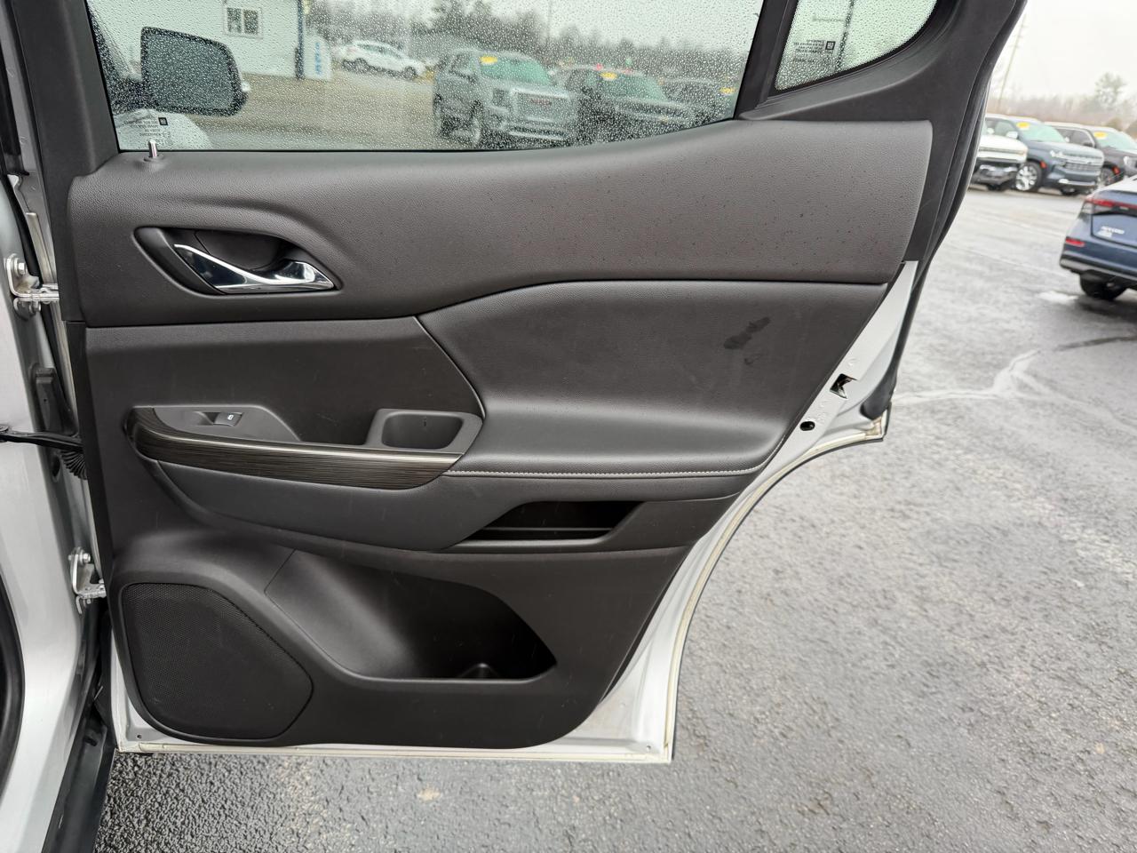 GMC Acadia FWD 4dr SLT 2020